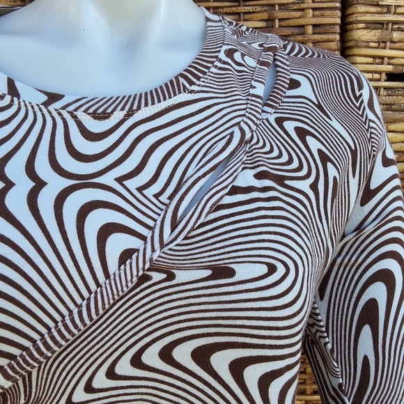 Wild Fable Swirl Optical Illusion Bodycom Dress M NEW - Picture 4 of 14